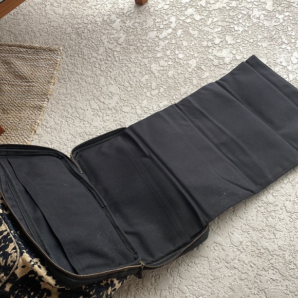 Petunia Pickle Bottom Society Satchel Black Forest Cake Discounted Diaper Bag - Picture 8 of 9